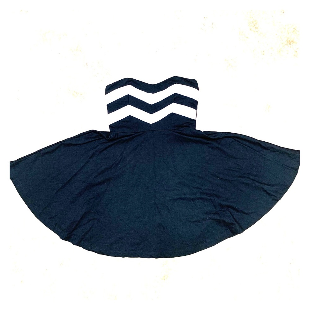 Chevron Stripe Black & White mini Dress Hot Topic